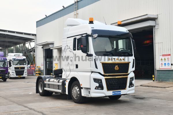 SINOTRUK SITRAK C9H 4X2 540HP Heavy Duty Tractor Truck