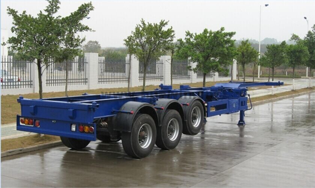 Tri-Axle Skeletal Container Semi Trailer 