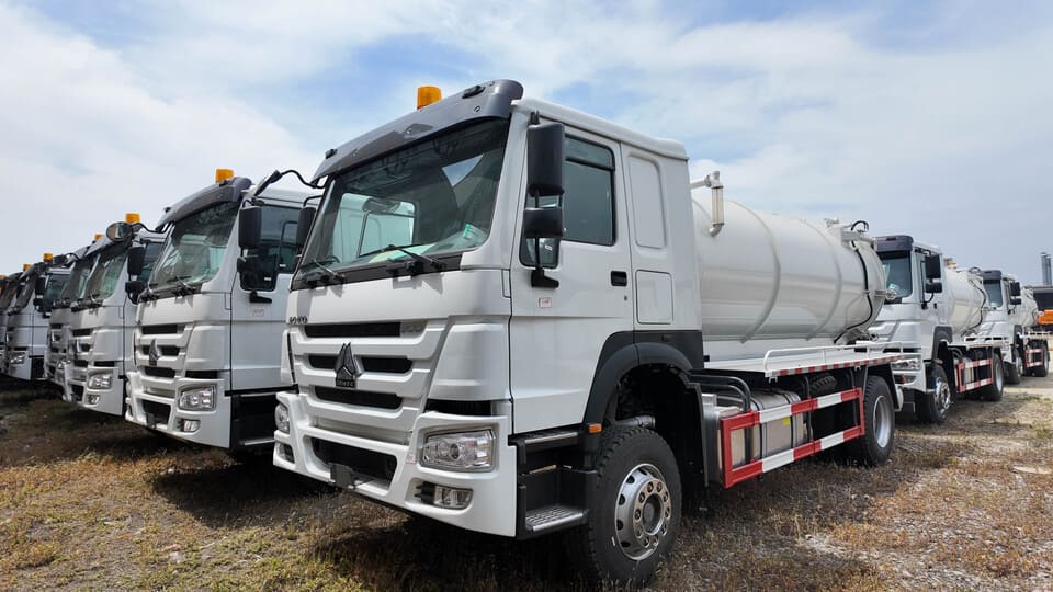 sewage-suction-truck