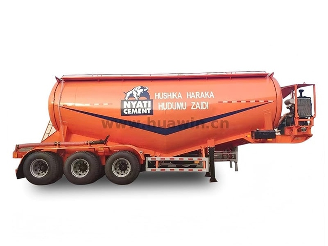 SINOTRUK 3 Axles 33CBM Bulk Cement Tanker Trailer