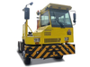 SINOTRUK HOVA 4X2 Terminal Tractor Truck for Port Transportation