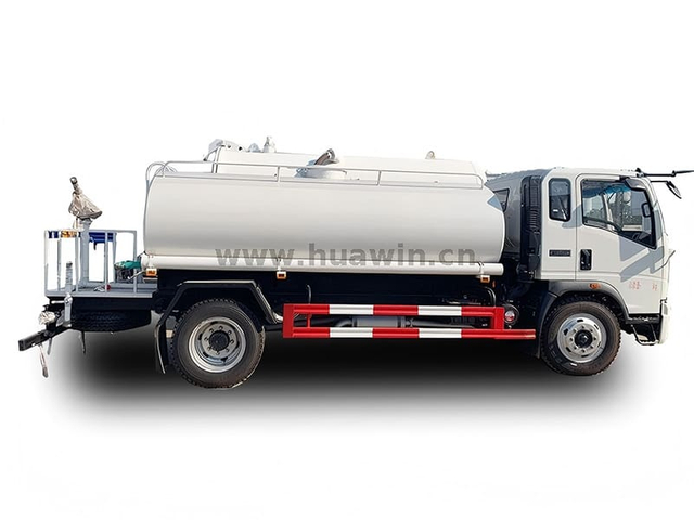 SINOTRUK HOWO 4x2 Water Tanker Truck