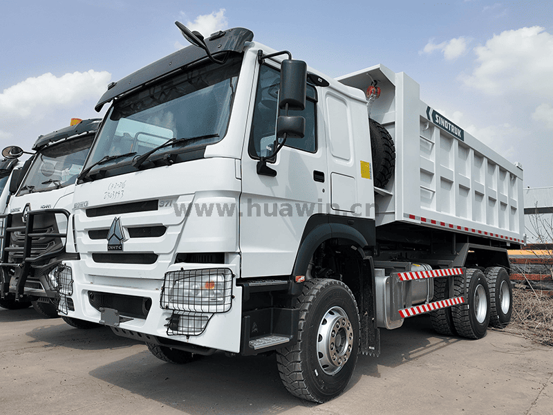 Sinotruk HOWO7 Dump Truck-Mid-Roof-6×4