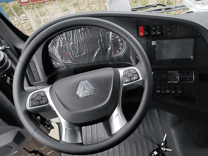 sinotruk sitrak 4X2-08