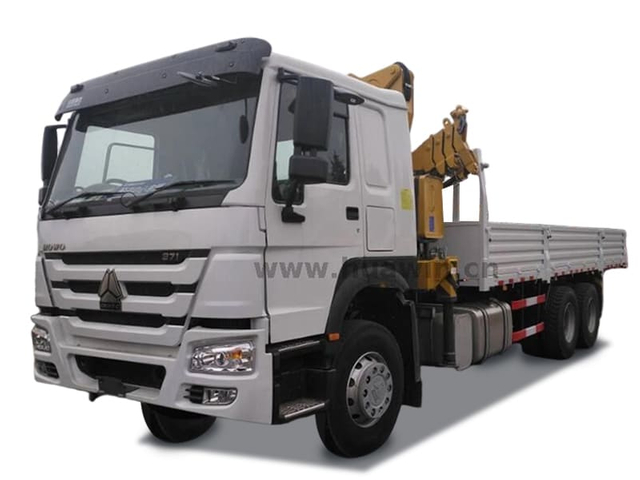 SINOTRUK HOWO 6x4 Crane Truck - 12Ton XCMG Knuckle Boom