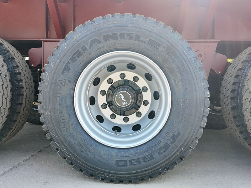 3 Axles 40FT Flatbed Semi Trailer-16