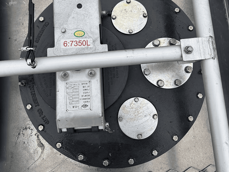 SINOTRUK CIMC 3 Axles 46CBM Aluminum Alloy Fuel Tanker Semi Trailer-new-2