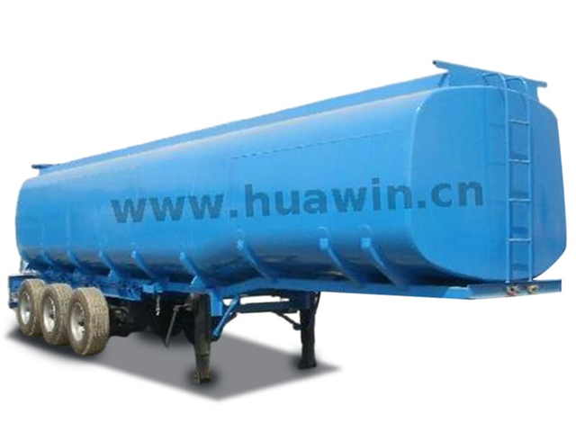 Sinotruk 40000-50000L Oil Tank Truck Fuel Tanker Semi Trailer 