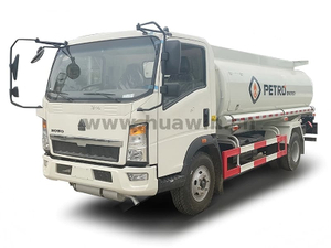 SINOTRUK HOWO 6 wheelers Fuel Tanker Truck 10 KL