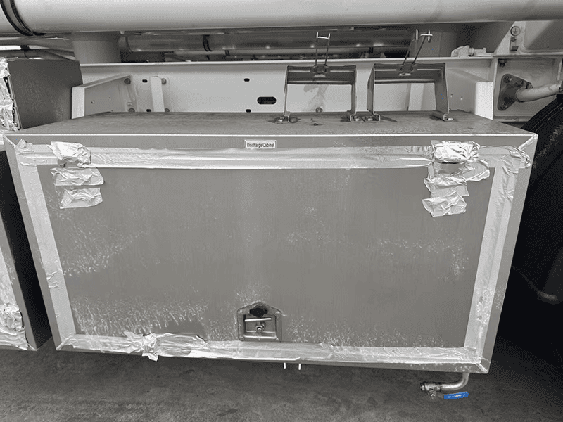 SINOTRUK CIMC 3 Axles 46CBM Aluminum Alloy Fuel Tanker Semi Trailer-new-4