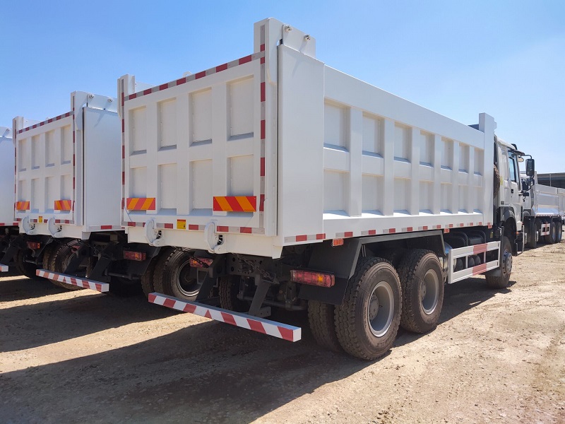 SINOTRUK HOWO 6X4 Front Tipping Dump Truck