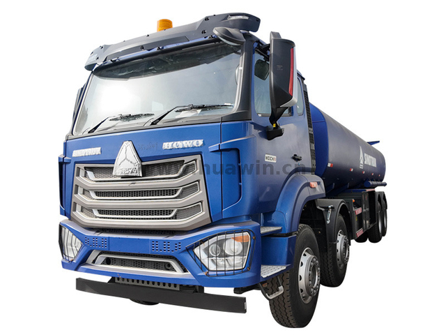 Sinotruk HOWO Fuel Tanker-NX-8×4