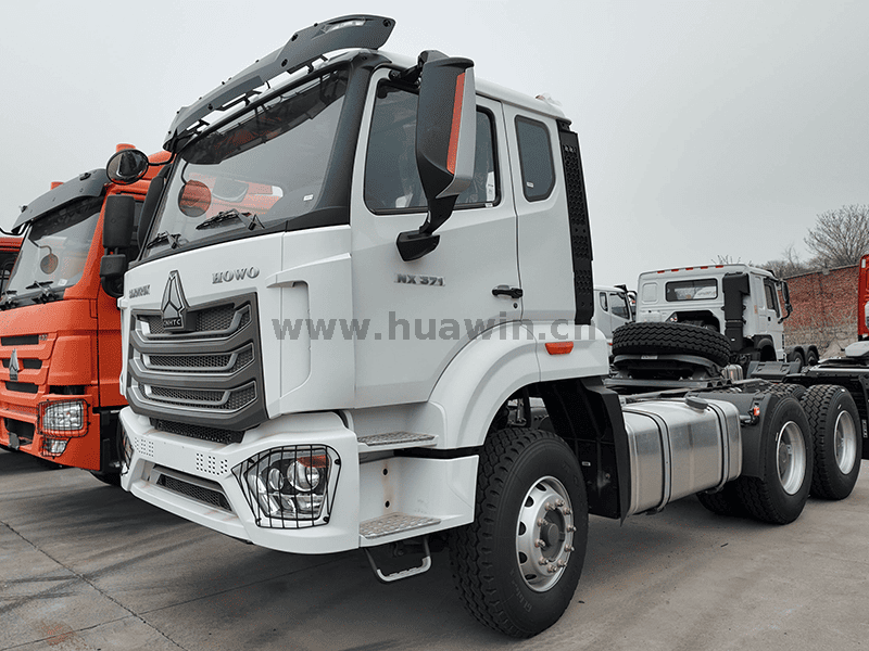 Sinotruk HOWO Tractor-NX-6×4