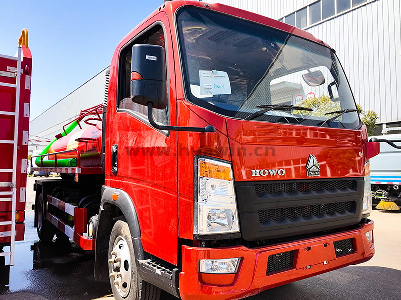 Fecal Suction Truck