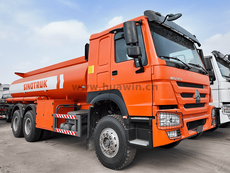 HOWO7 Fuel Tanker Truck-6&times;4-5