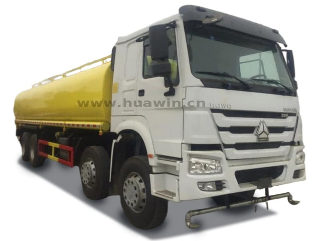 HOWO 6x4 Sprinkler Spray Water Tank Bowser Truck