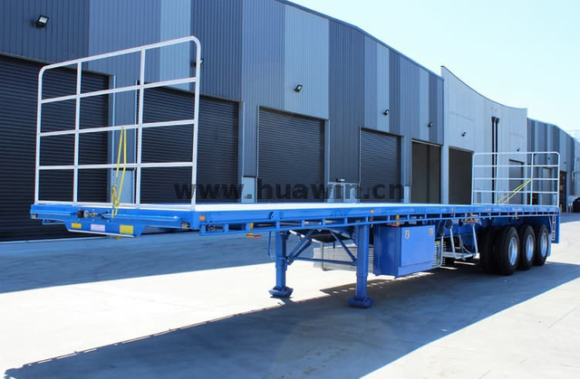 Made in China 3 Axles Flatbed Semi Trailer for Australia