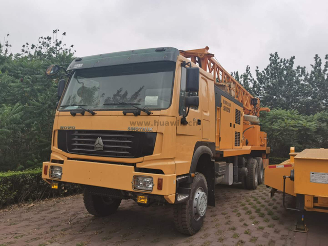 SINOTRUK 6X6 CDC-600K 600m Water Well Drilling Rig Truck
