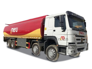 SINOTRUK HOWO 8X4 Fuel Tanker Truck 25 CBM