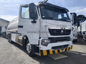SINOTRUK A7 T7 8X4 Fuel Tanker Truck 25 CBM