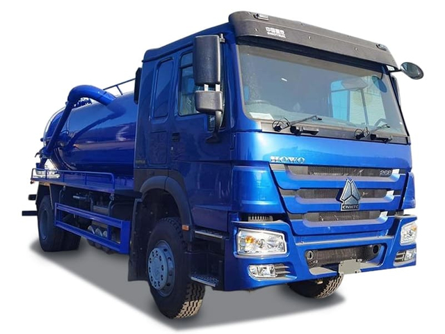 Brand New Howo 10,000liters Suction Truck 4*2 Vacuum Cleaner Truck